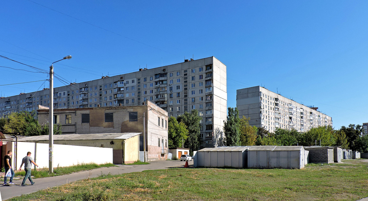 Харьков, Плехановская улица, 42А; Проспект Гагарина, 39; Новаторский въезд, 1/2
