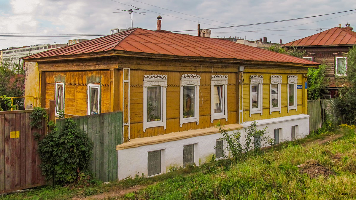 Уфа, Улица Подвойского, 6