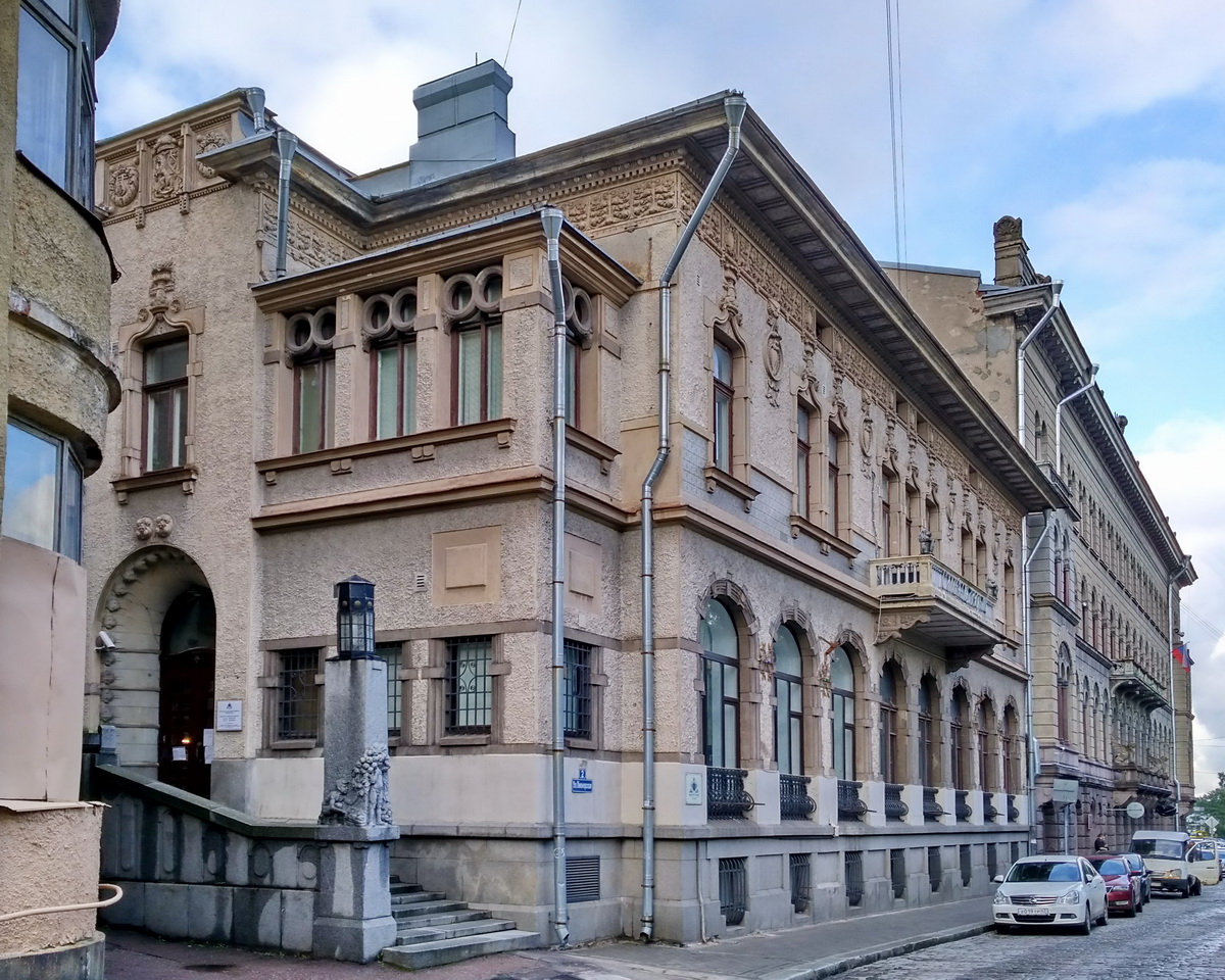 Выборг, Пионерская улица, 2
