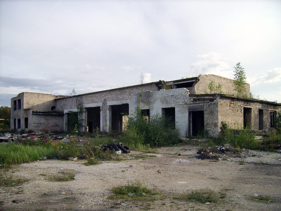 Тарту, Raadi sõjaväelennuväli, Пункт техобслуживания