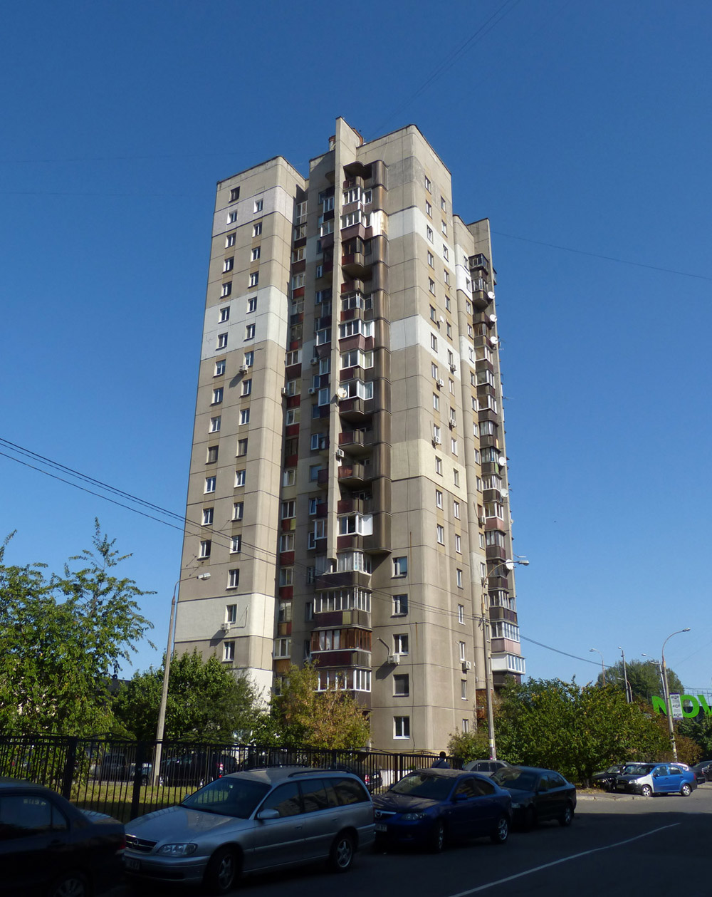 Киев, Святошинская улица, 4