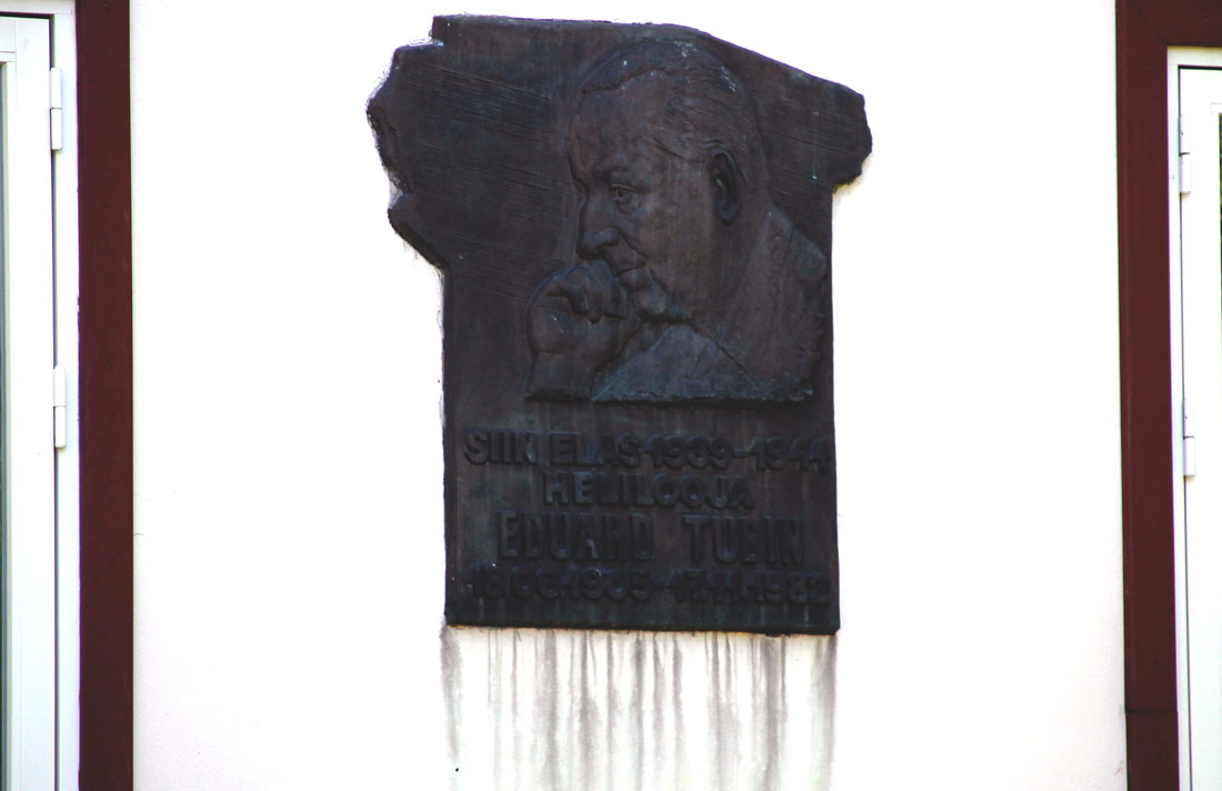 Тарту, Karl August Hermanni, 6. Тарту — Мемориальные доски
