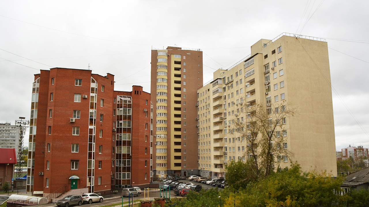 Пермь, Улица Краснова, 34; Улица Пушкина, 84