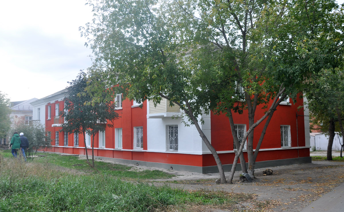 Омск, Улица 8-я линия, 166