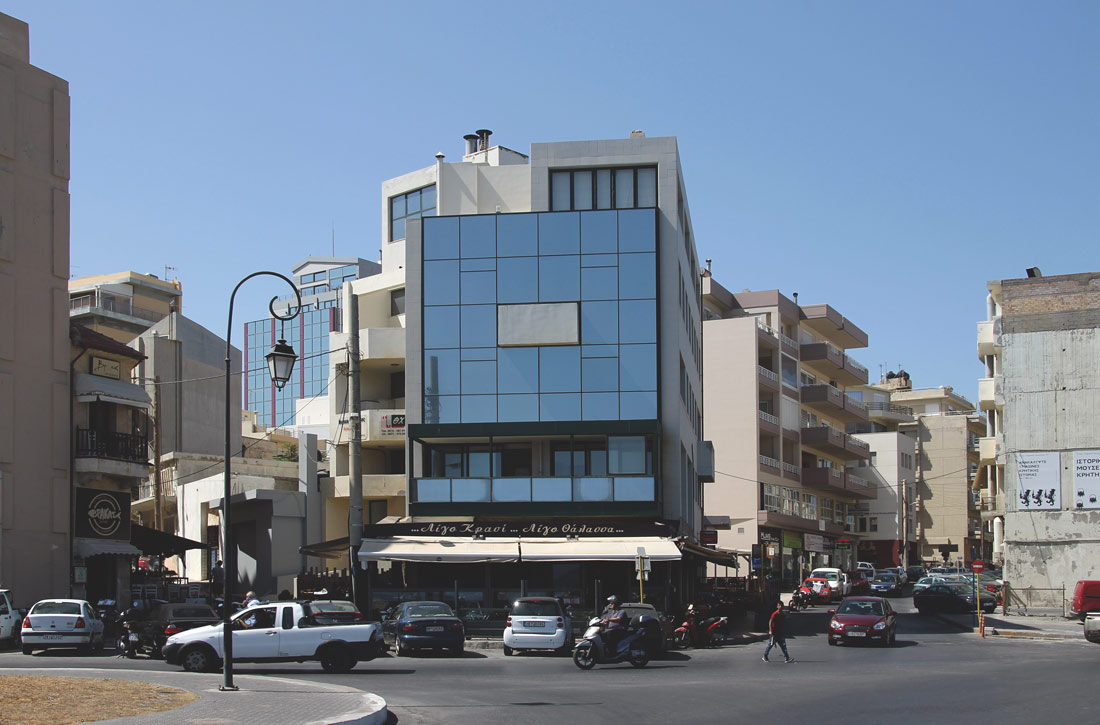 Ираклион, Λοχαγού Μαρινελη και Μητσοτακη