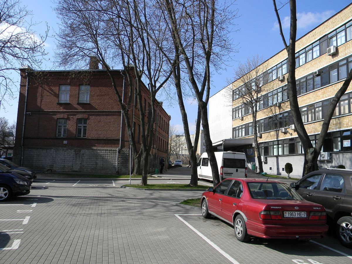 Минск, Улица Мясникова, 38; Улица Мясникова, 36
