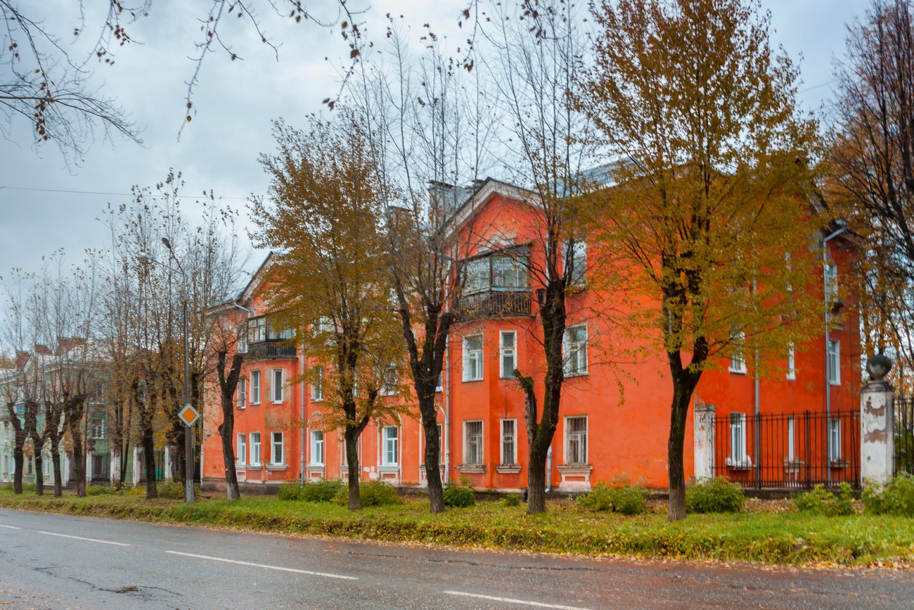 Глазов, Советская улица, 5