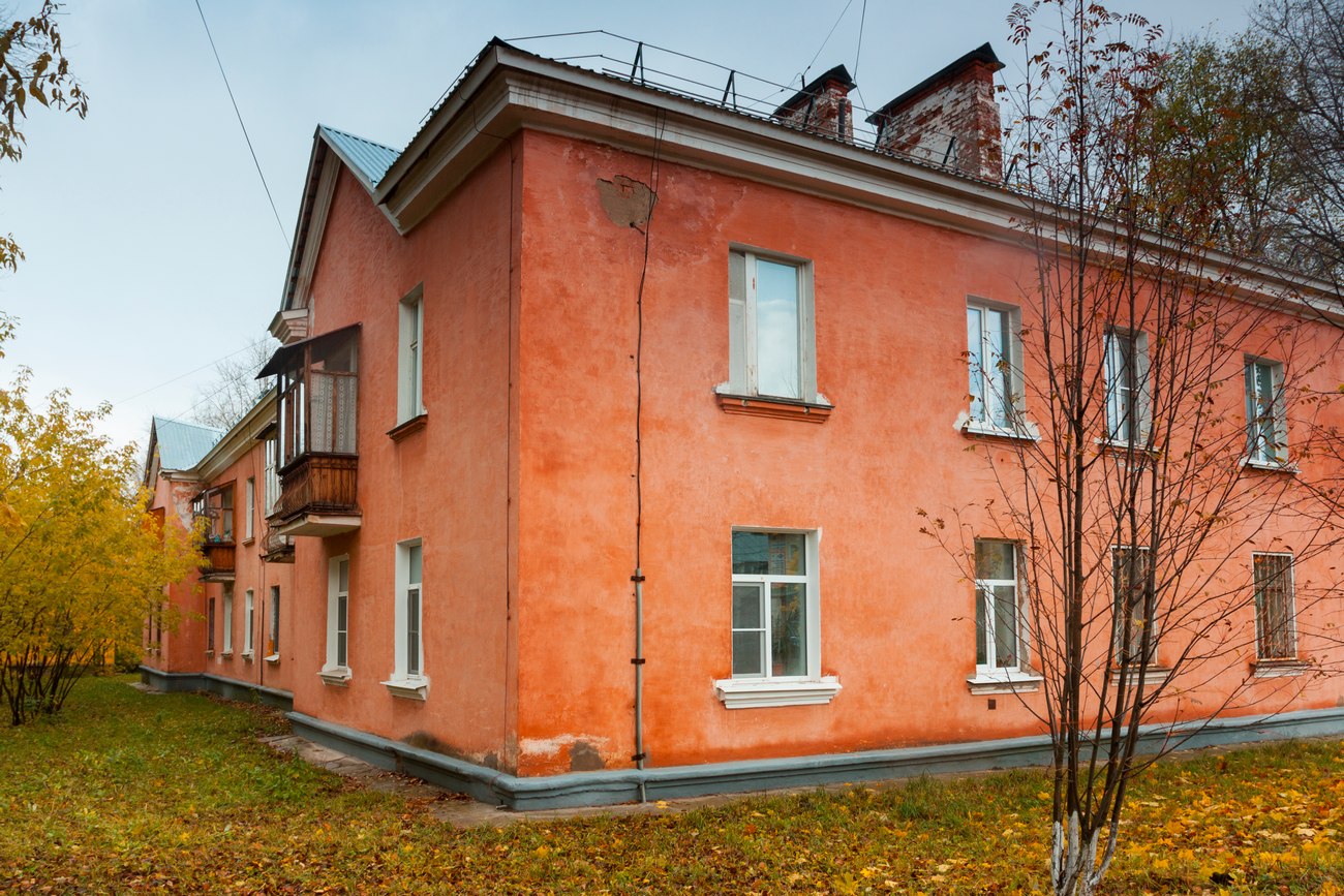 Glazov, Комсомольская улица, 5