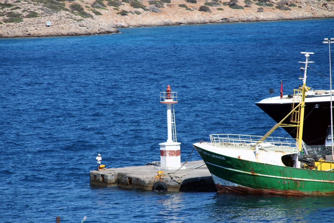 Айос-Николаос, Φάρος