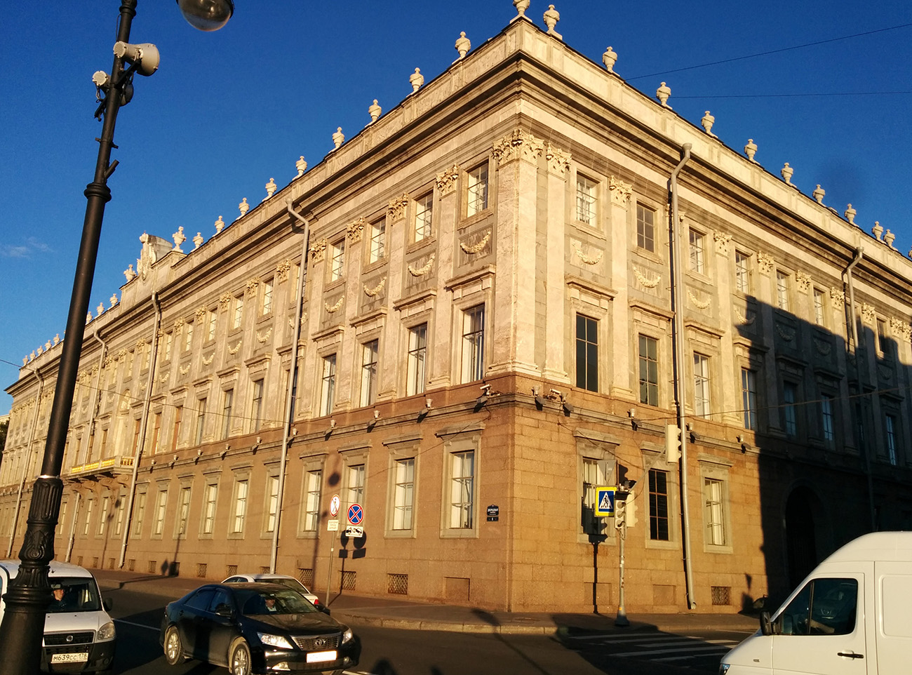 Санкт-Петербург, Миллионная улица, 5А