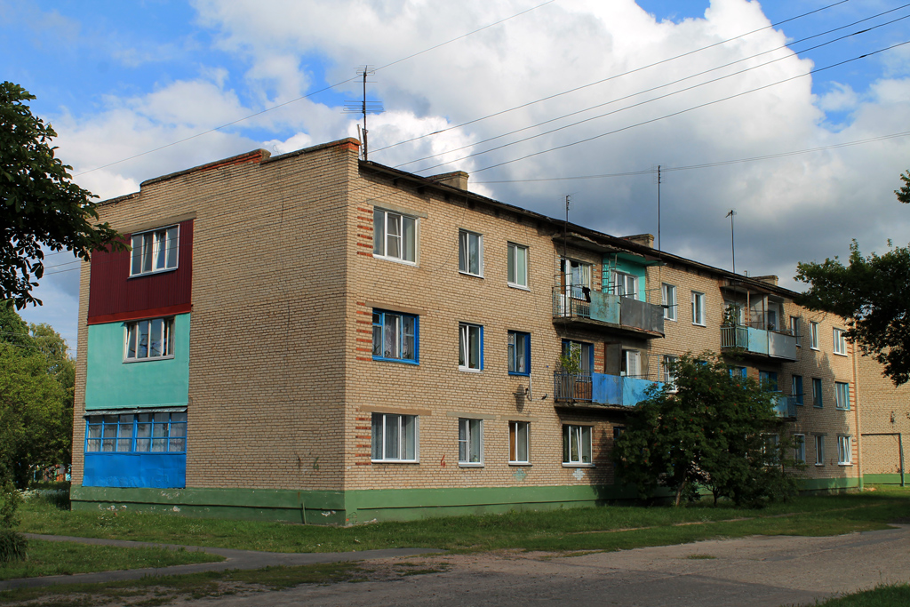Хойники, Юбилейная улица, 4