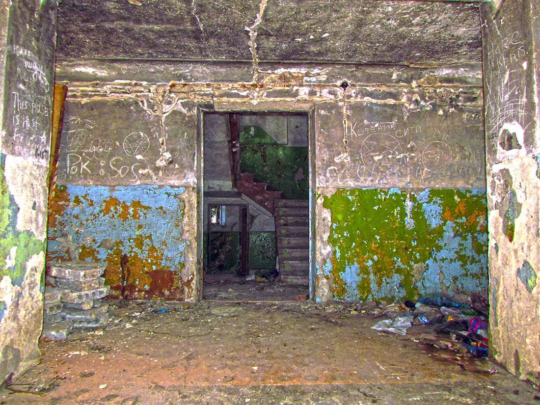 Эсхар, Улица Горького, 6