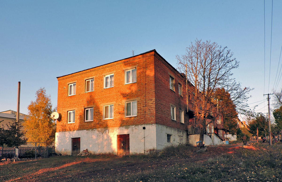 Харьковский район, прочие н.п., с. Перемога, Солнечная улица, 1