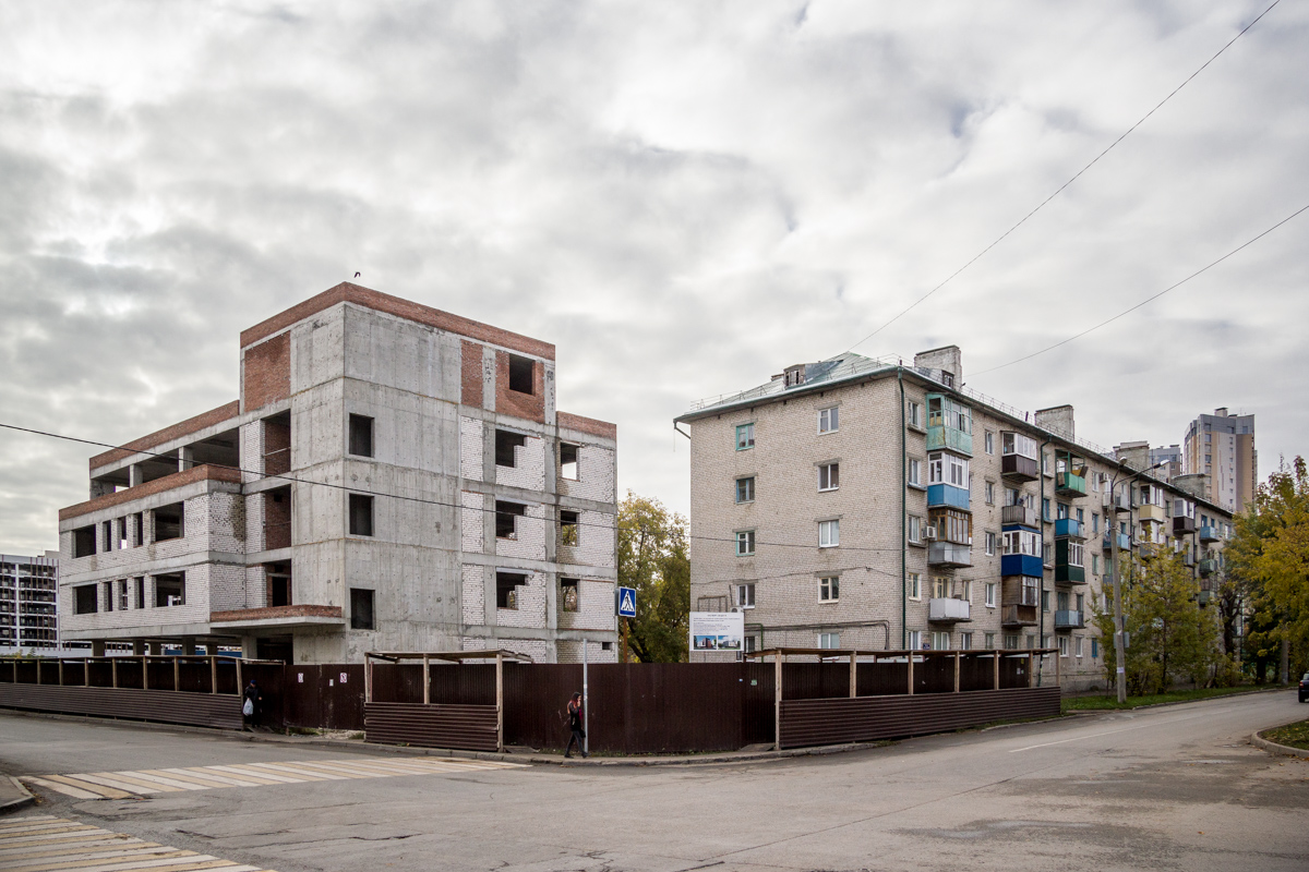 Казань, Спартаковская улица, 86; Газовая улица, 17