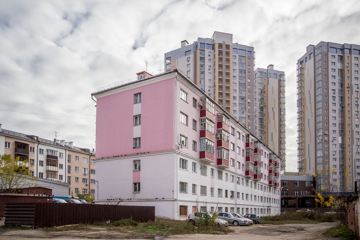 Казань, Улица Павлюхина, 110А