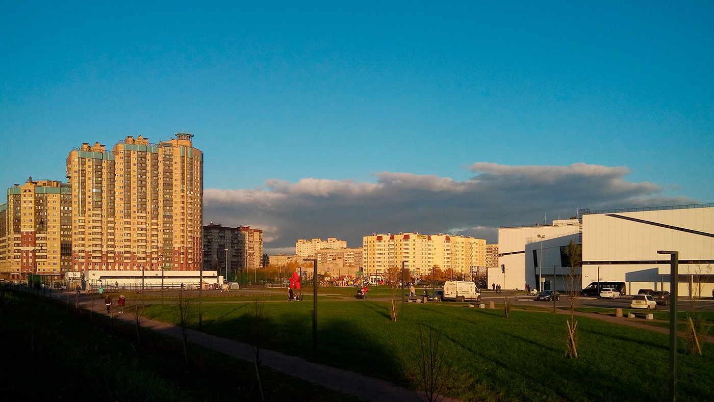 Санкт-Петербург, Российский проспект, 8; Улица Латышских Стрелков, 1; Улица Чудновского, 19; Улица Чудновского, 13