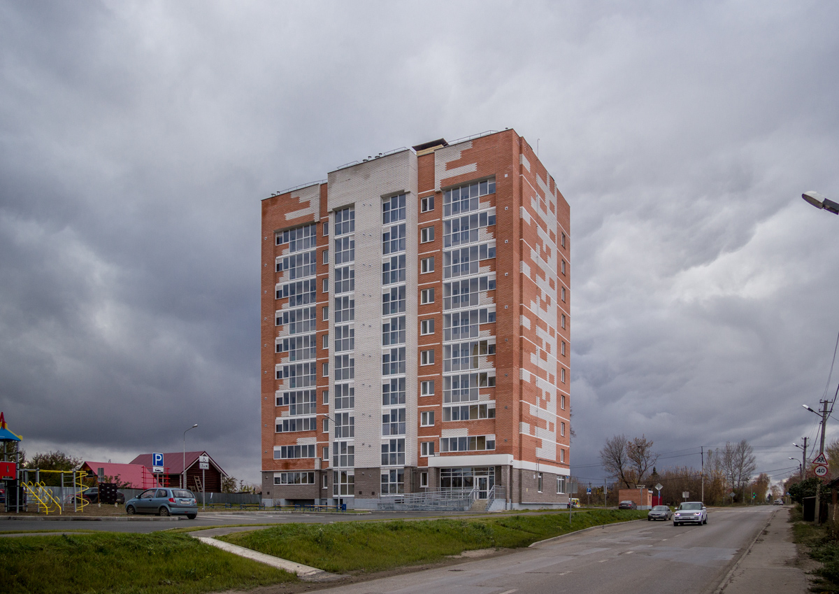 Казань, Приволжская улица, 102 корп. 1 Казань, Приволжская улица, 102 корп. 1