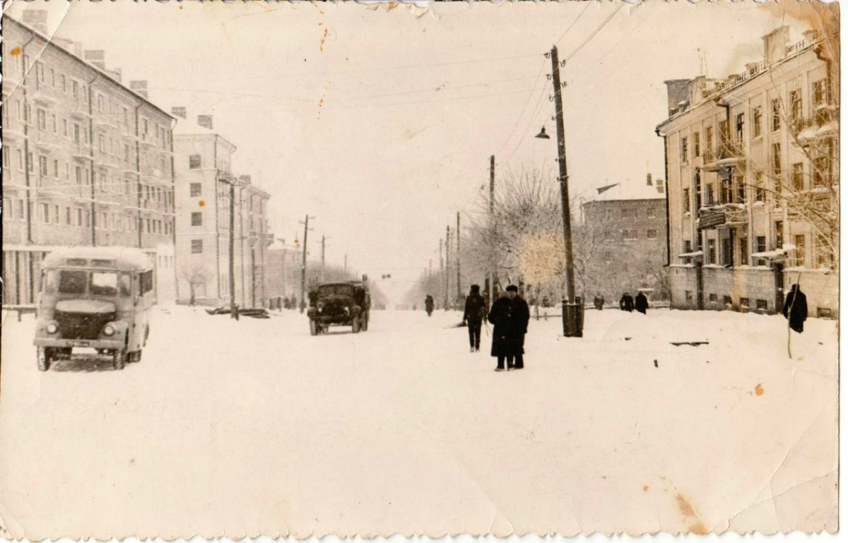 Ефремов, Улица Ленина, 37; Улица Ленина, 28. Ефремов — Исторические и архивные фотографии