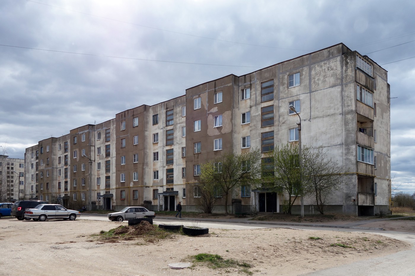 Остров, Микрорайон Строитель, 13