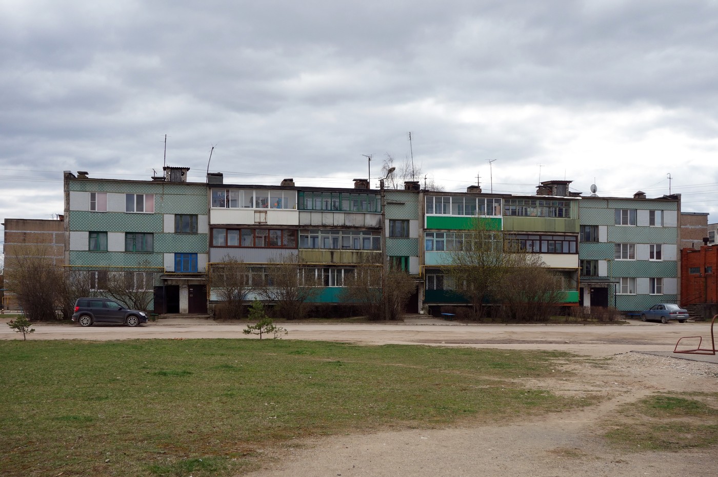 Остров, Микрорайон Строитель, 12