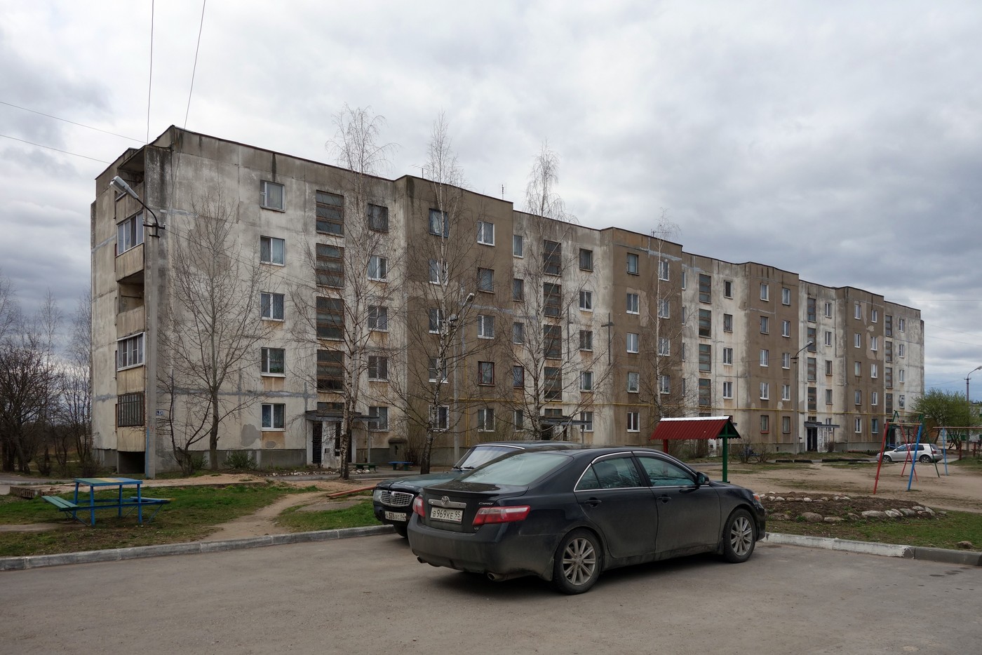 Остров, Микрорайон Строитель, 13