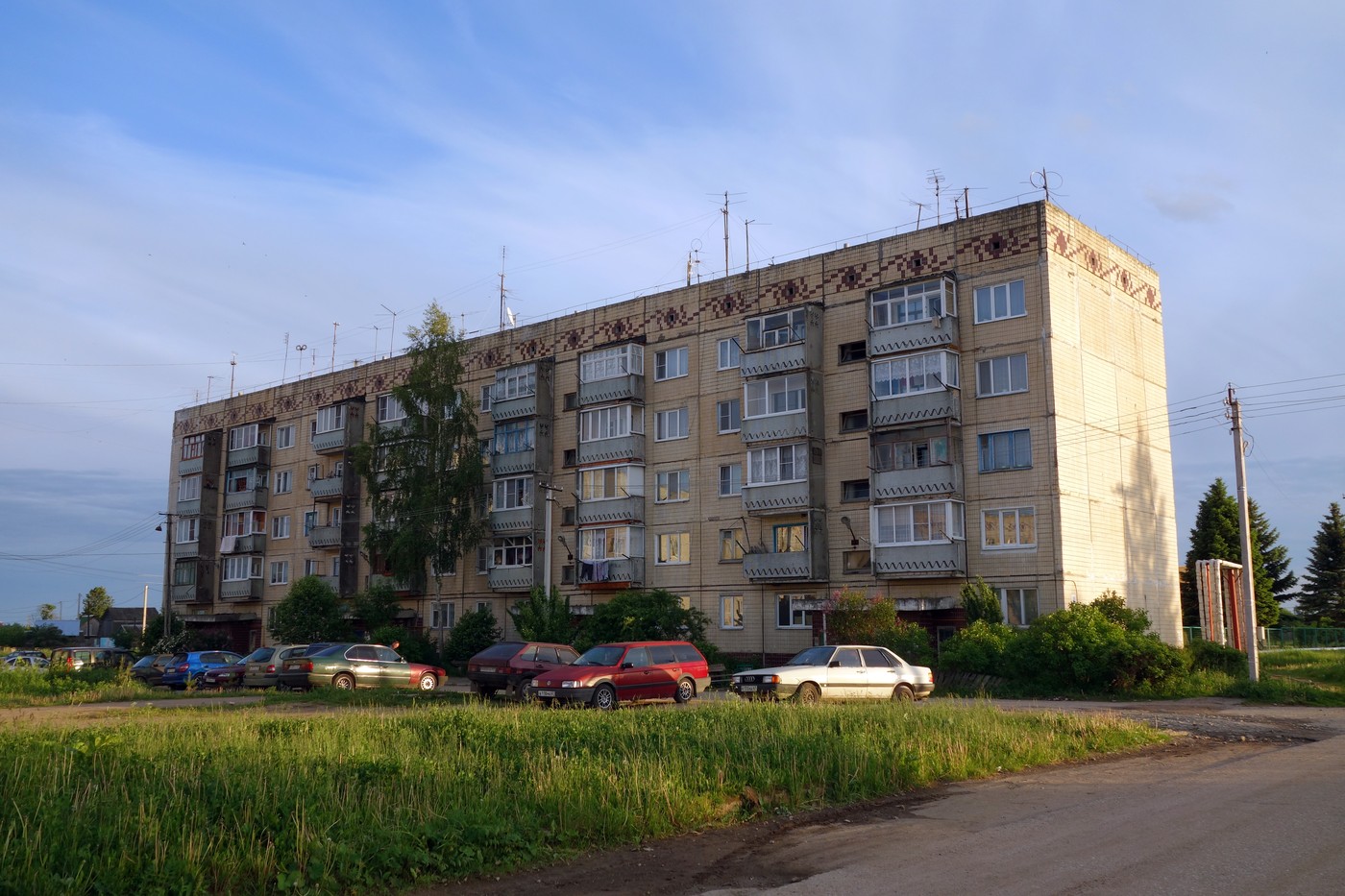 Вяземский район, прочие н. п., с. Кайдаково, Парковая улица, 14