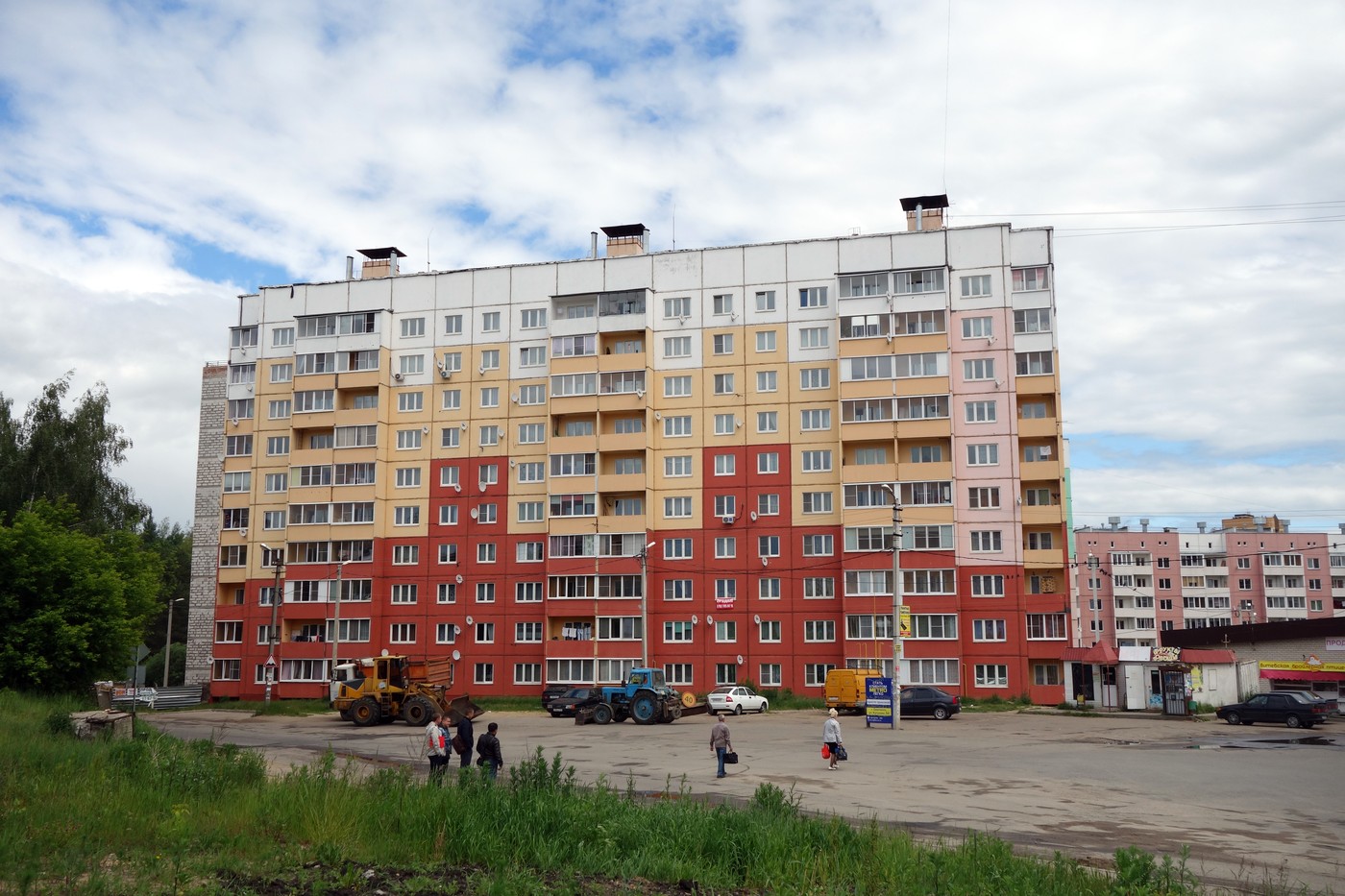 Смоленск, Улица Валентины Гризодубовой, 1А