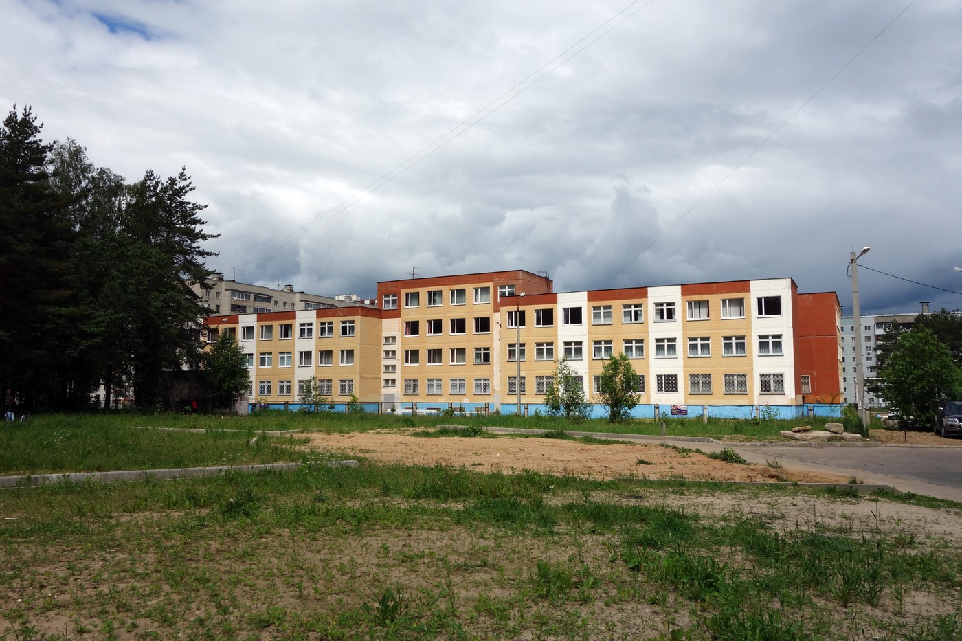 Смоленск, Улица Валентины Гризодубовой, 6