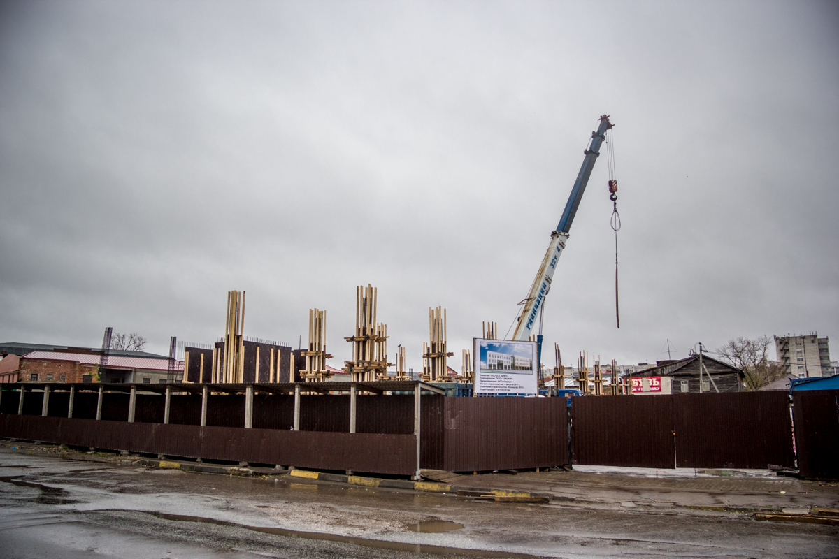 Kazan, Улица Галиаскара Камала, 13 стр