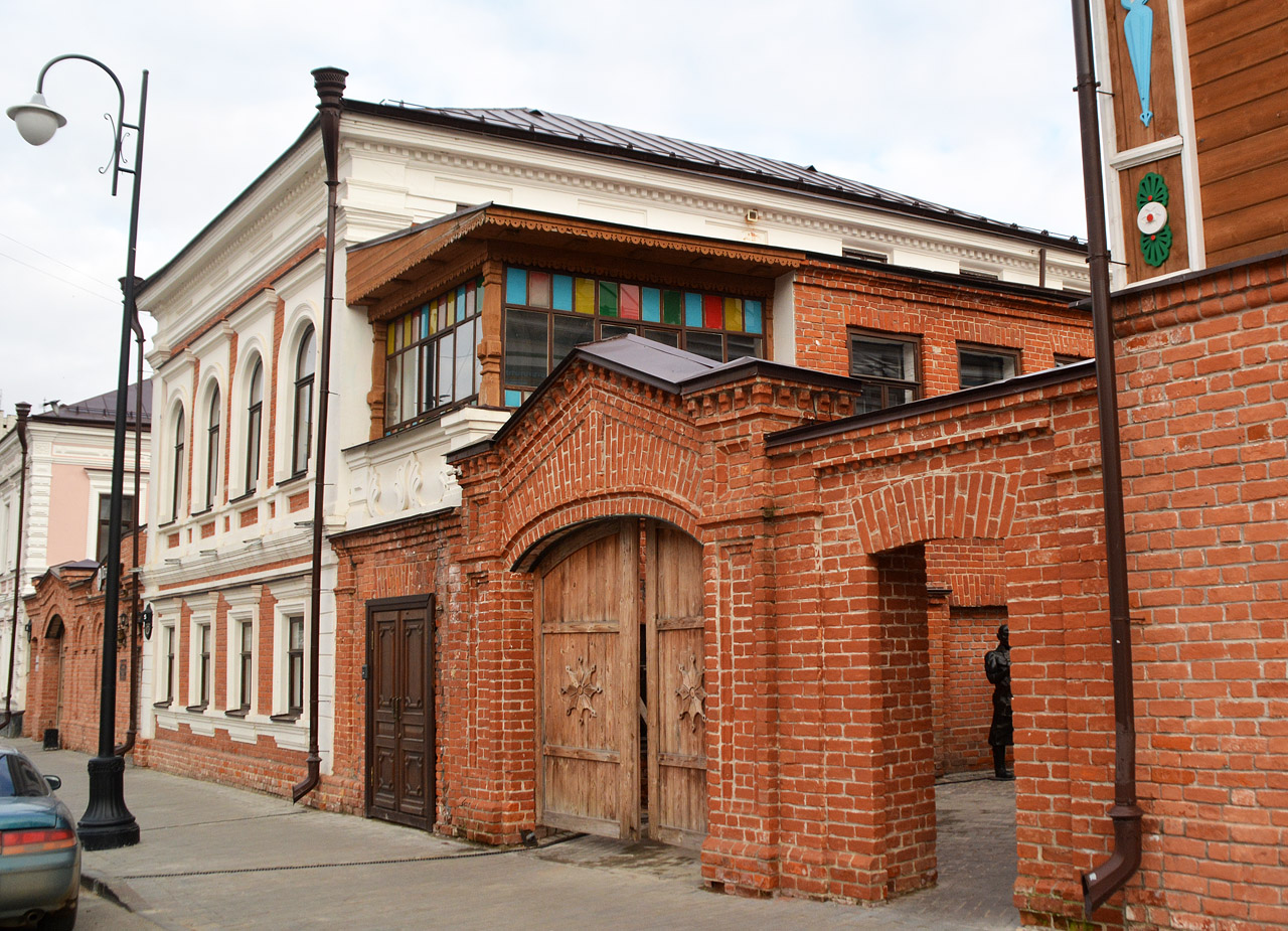 Казань, Улица Каюма Насыри, 5