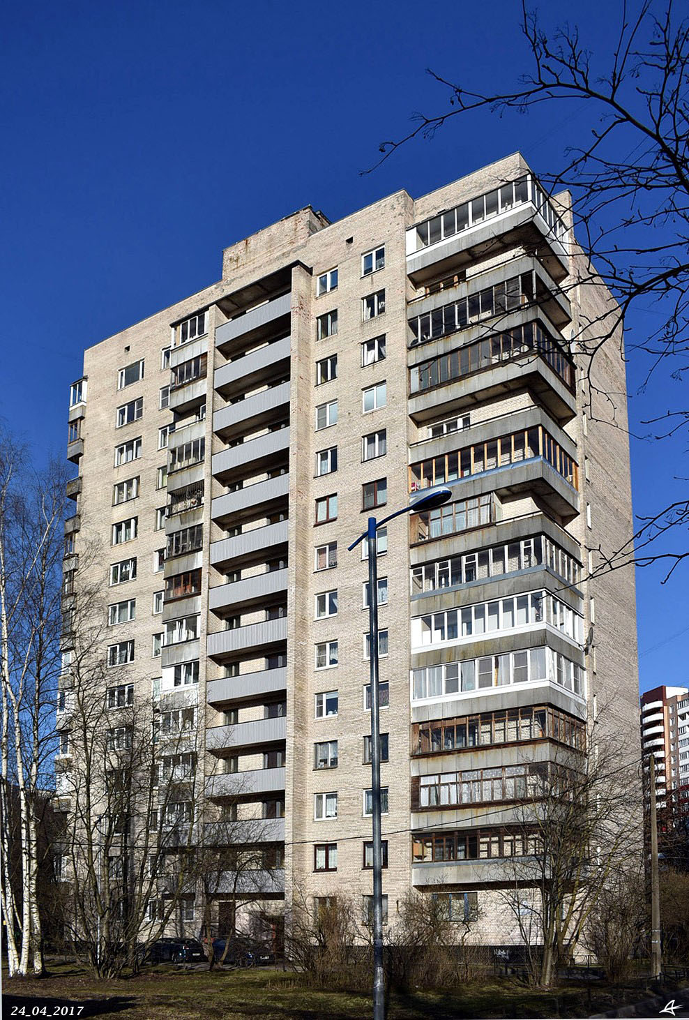 Санкт-Пецярбург, Улица Вавиловых, 9 корп. 2