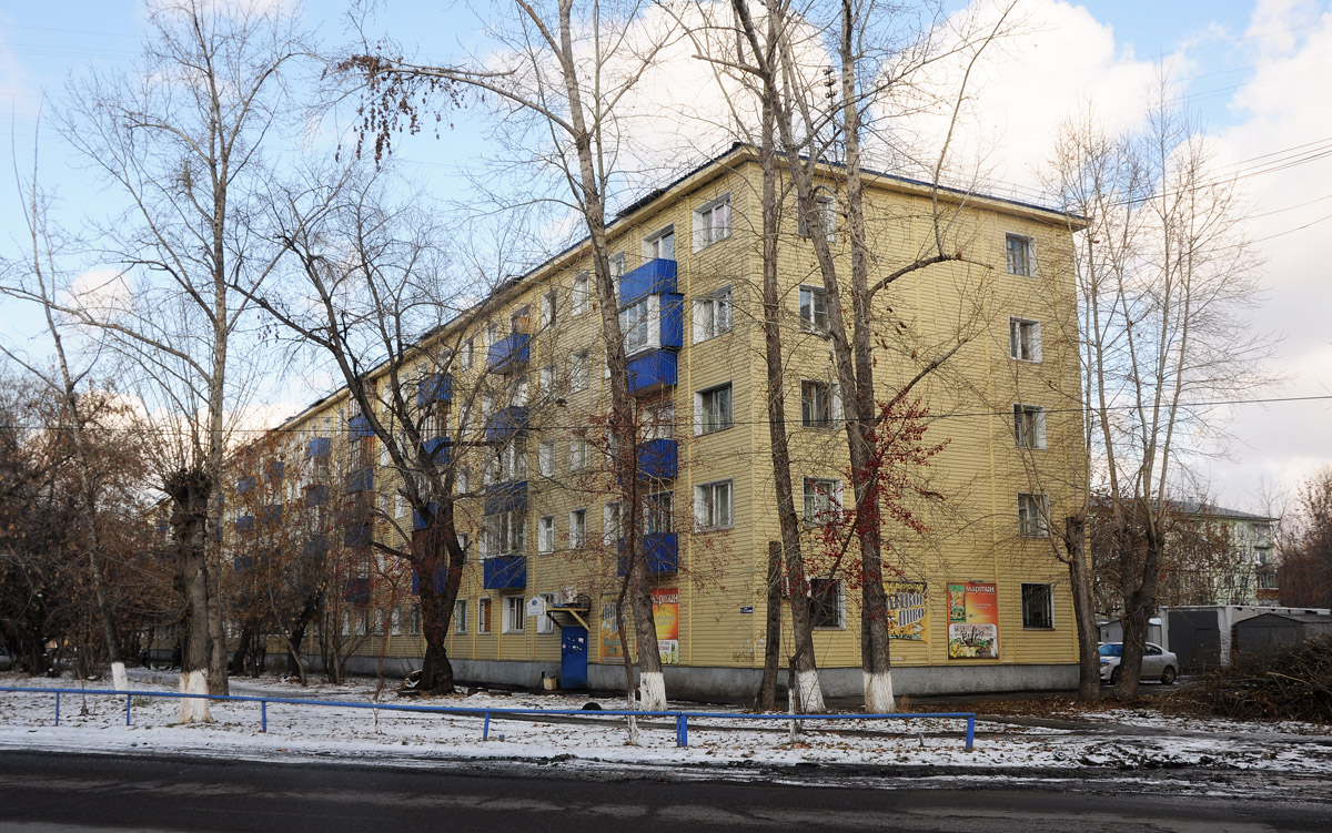 Омск, Улица Петра Осминина, 7
