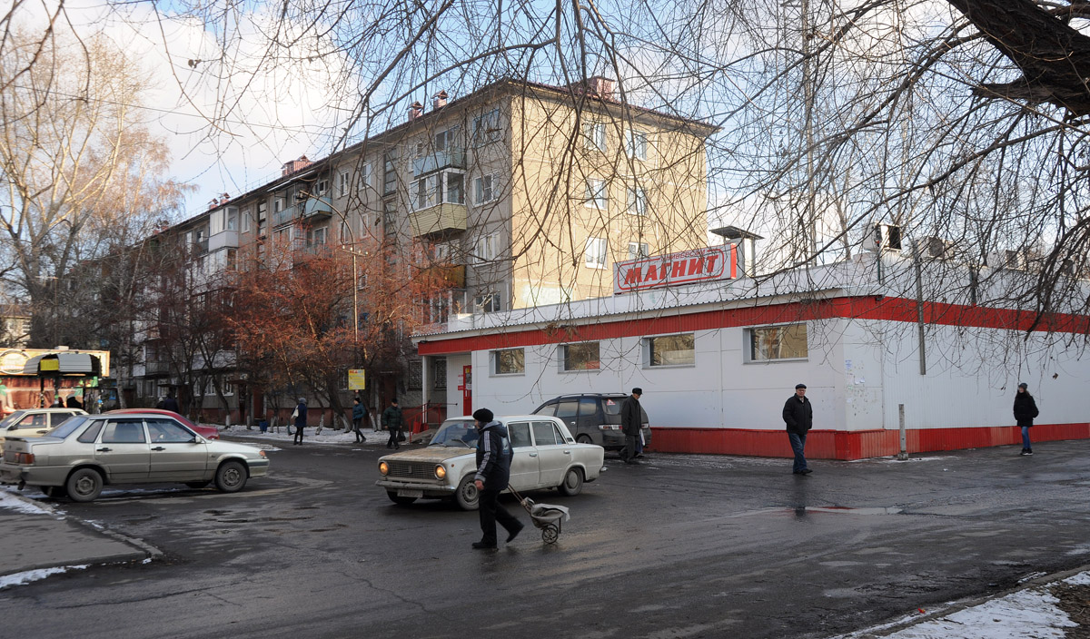 Омск, Улица 75 Гвардейской бригады, 12Б