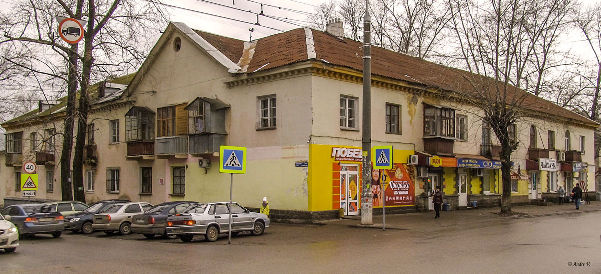Ufa, Кольцевая улица, 64 / Улица Рыбакова, 15