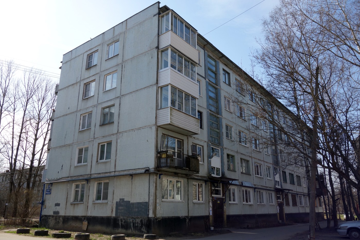 Великий Новгород, Октябрьская улица, 16 корп. 2