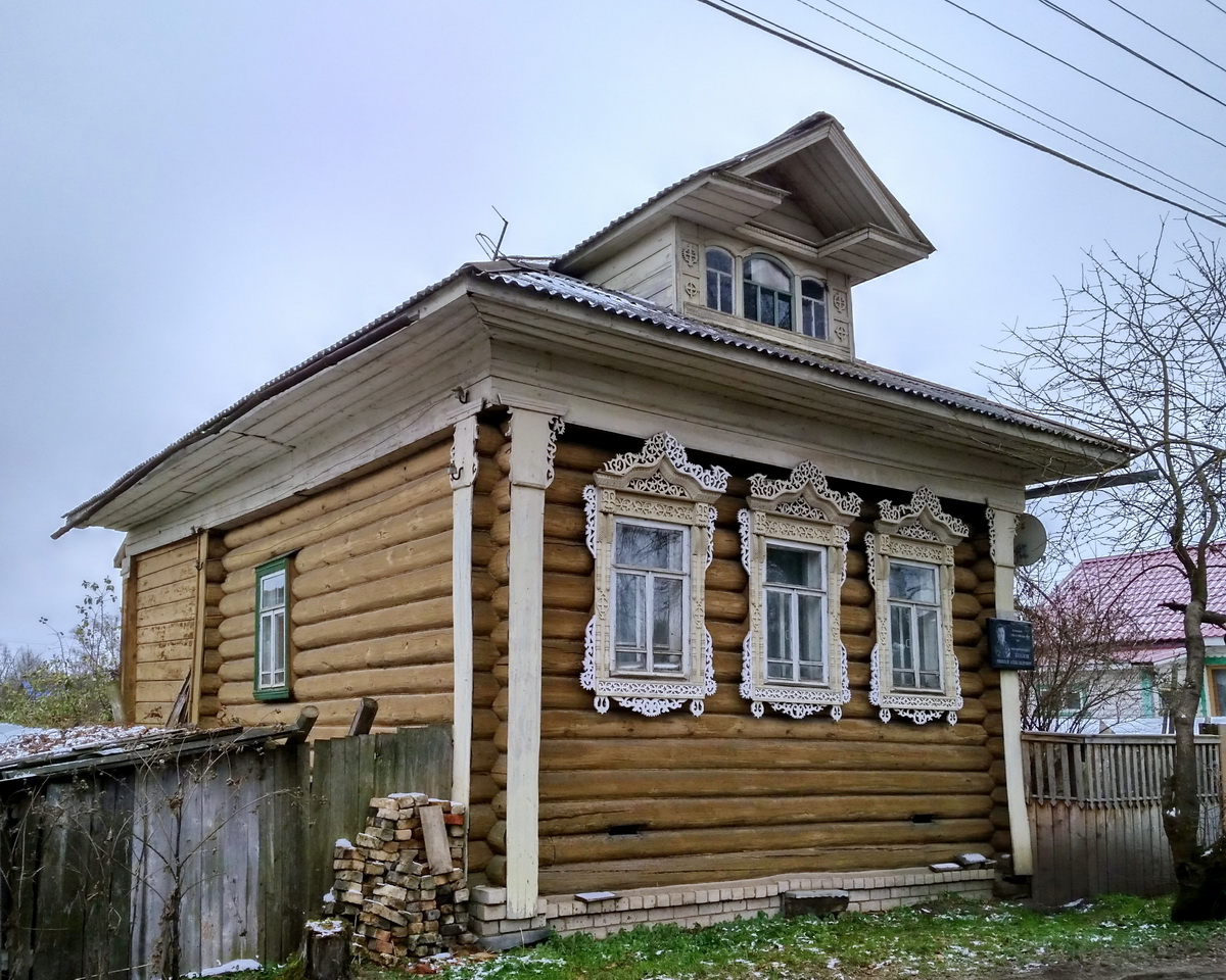 Pereslavl-Zalessky, Левая Набережная, 13Б