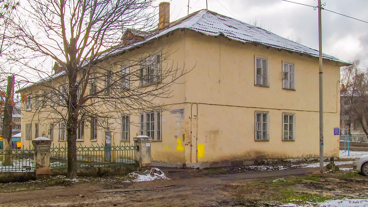 Ufa, Улица Богдана Хмельницкого, 20 / Уссурийская улица, 34