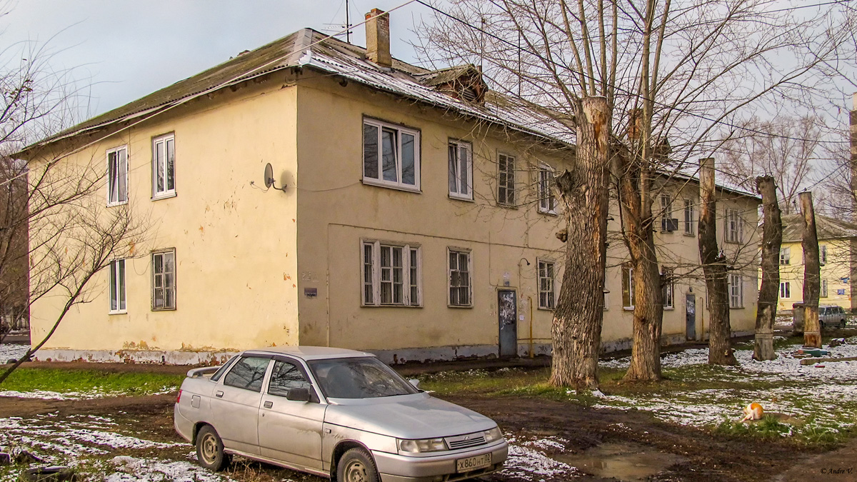Ufa, Улица Богдана Хмельницкого, 20 / Уссурийская улица, 34