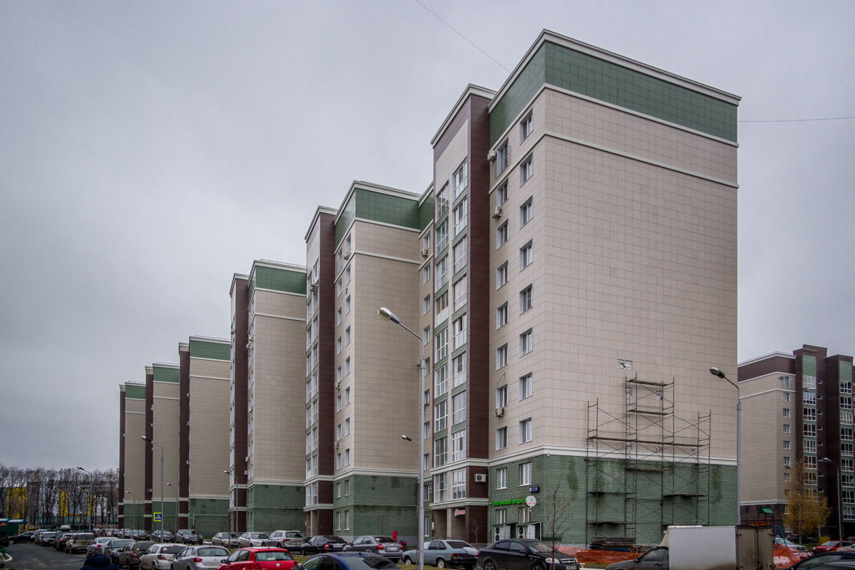 Казань, Улица Салиха Батыева, 7; Улица Салиха Батыева, 9