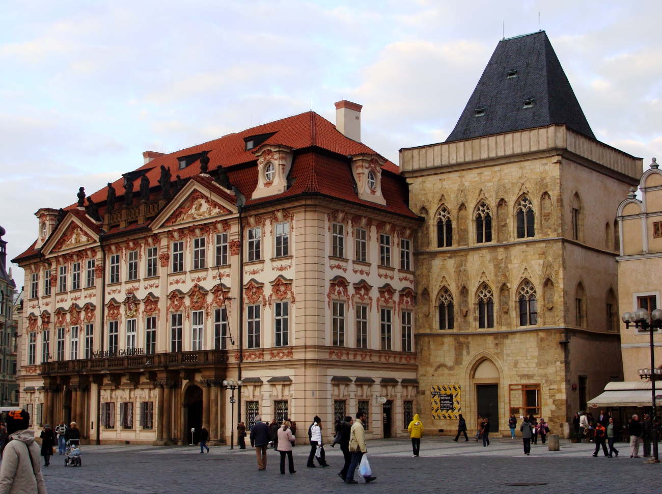 Прага, Staroměstské náměstí, 12; Staroměstské náměstí, 13