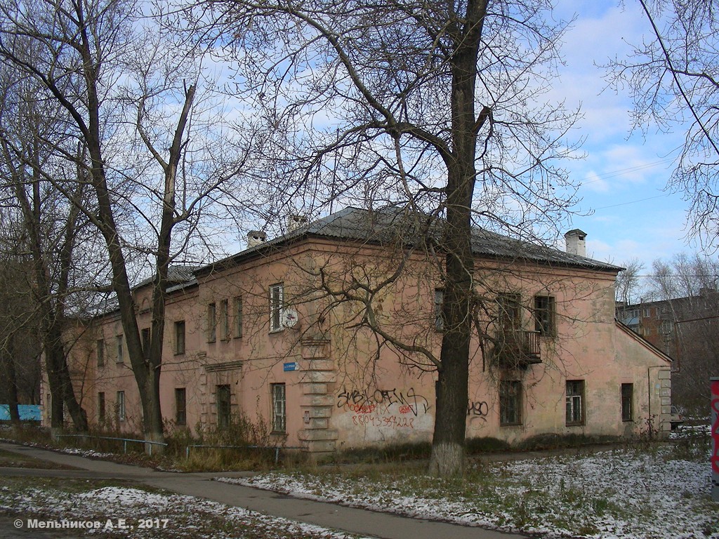 Нижний Новгород, Улица Новикова-Прибоя, 13
