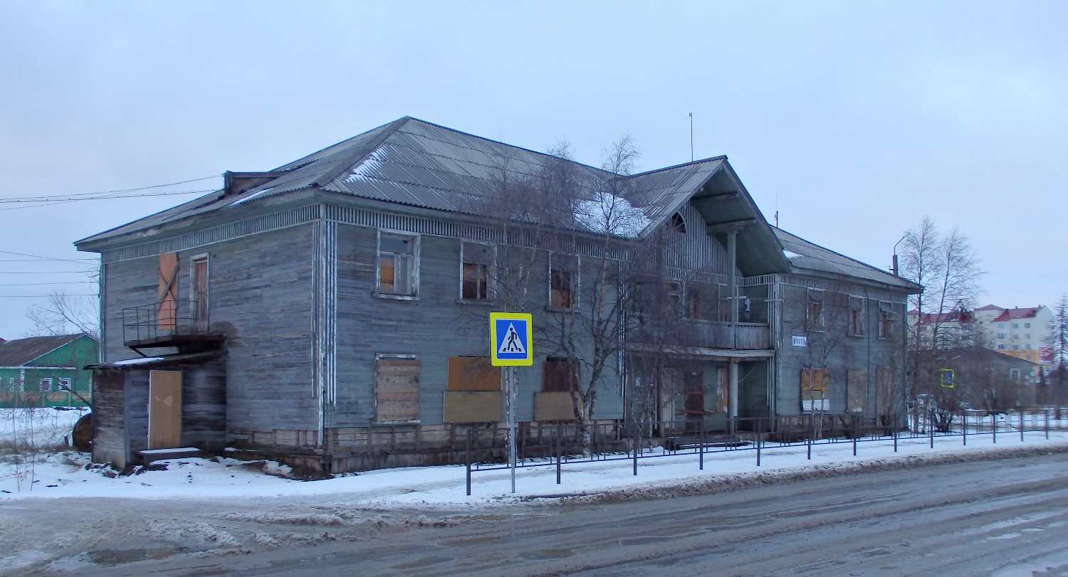 Naryan-Mar, Октябрьская улица, 37
