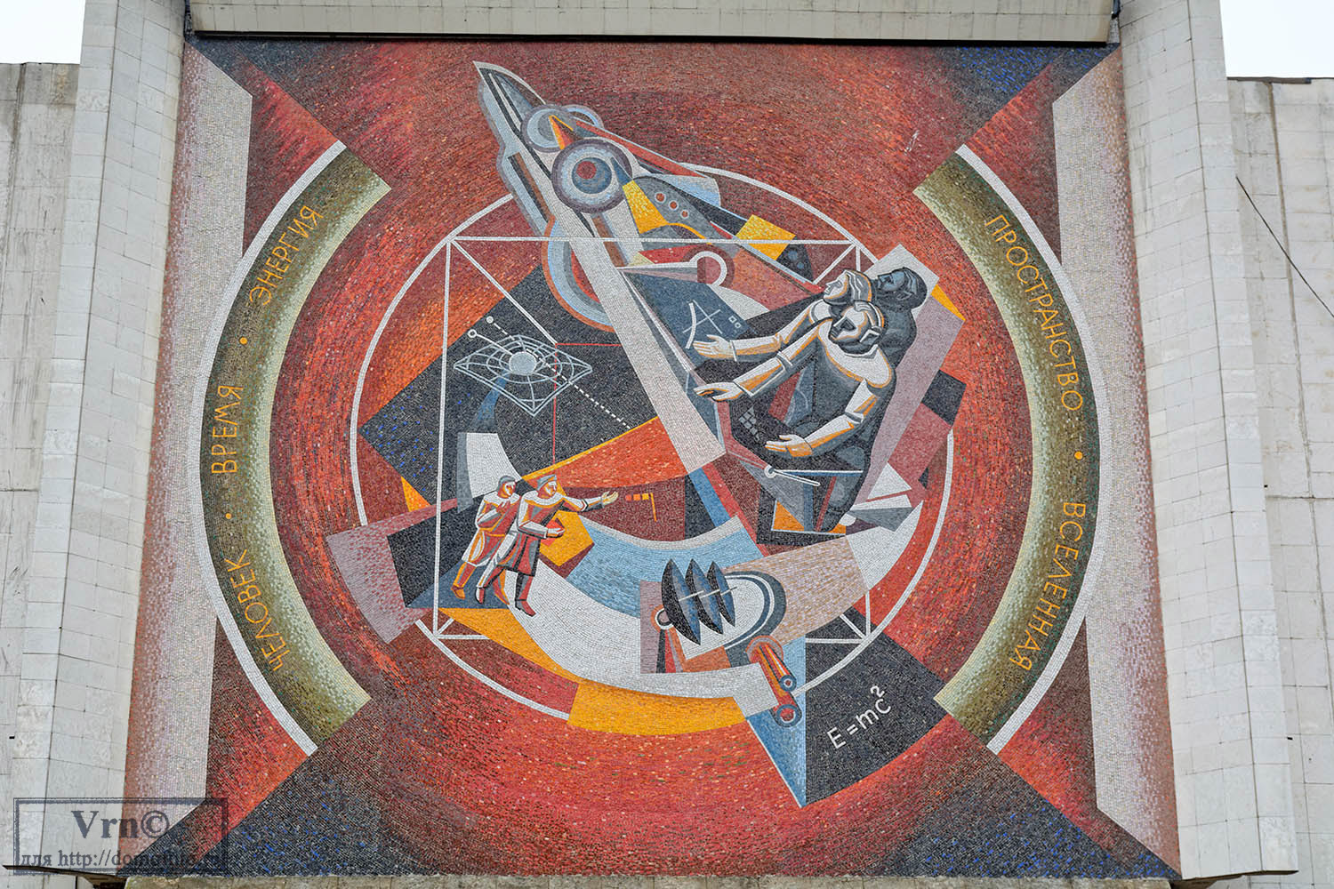 Воронеж, Московский проспект, 97. Монументальное искусство (мозаики, росписи, барельефы, сграфито). Монументальное искусство (мозаики, росписи) Воронежской области