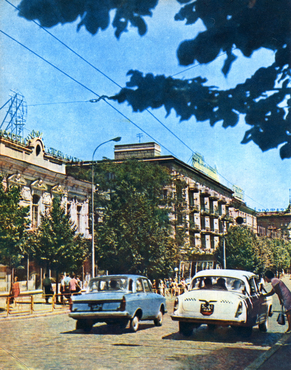 Одесса, гаванна вулиця, 12 / Дерибасівська вулиця, 22; гаванна вулиця, 13 / Дерибасівська вулиця, 20