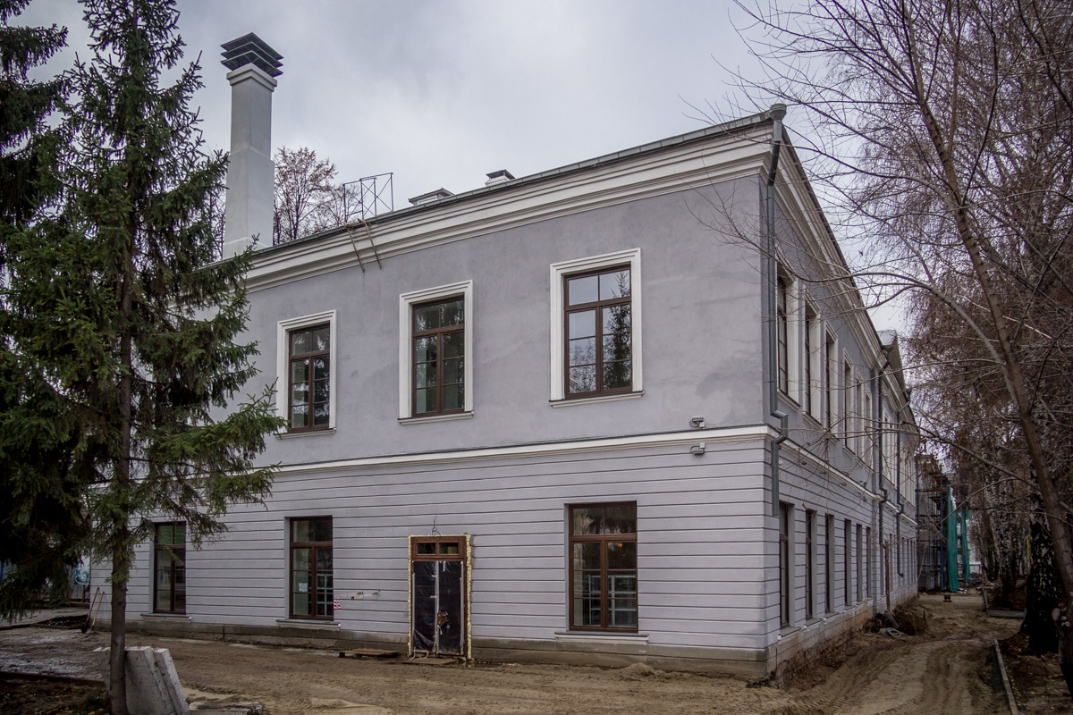 Казань, Улица Карла Маркса, 76