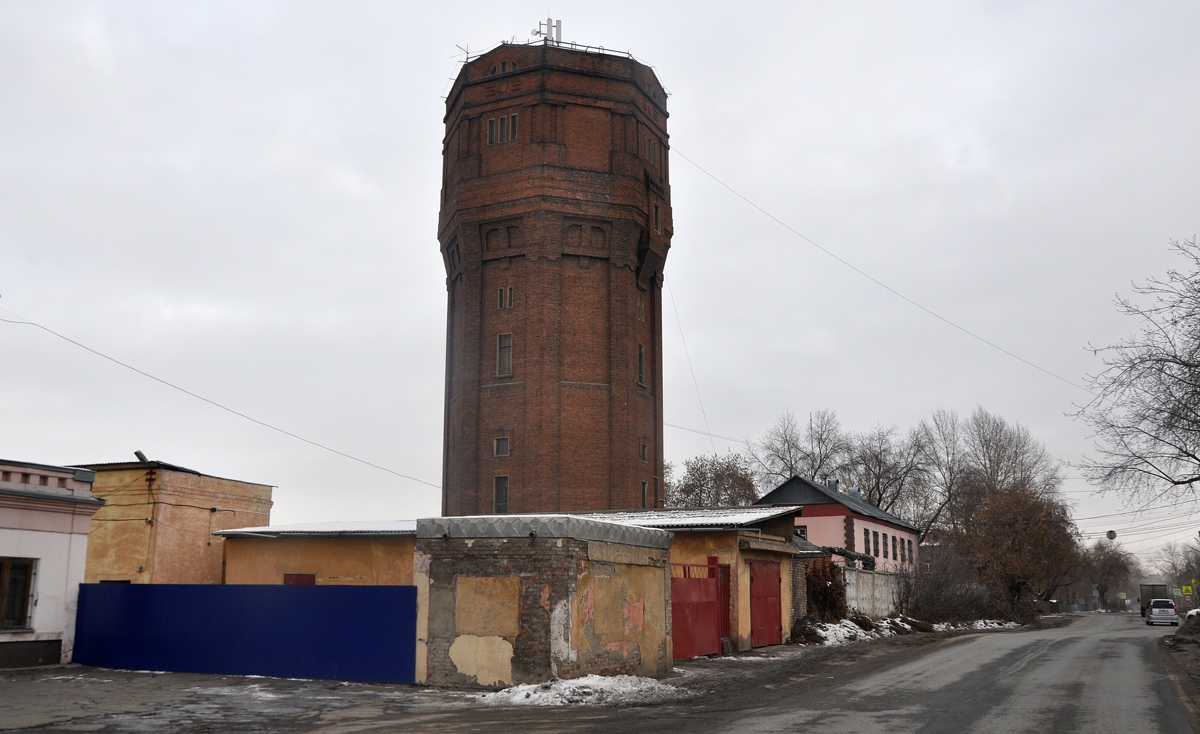 Omsk, Улица 5-й Армии, 137/1