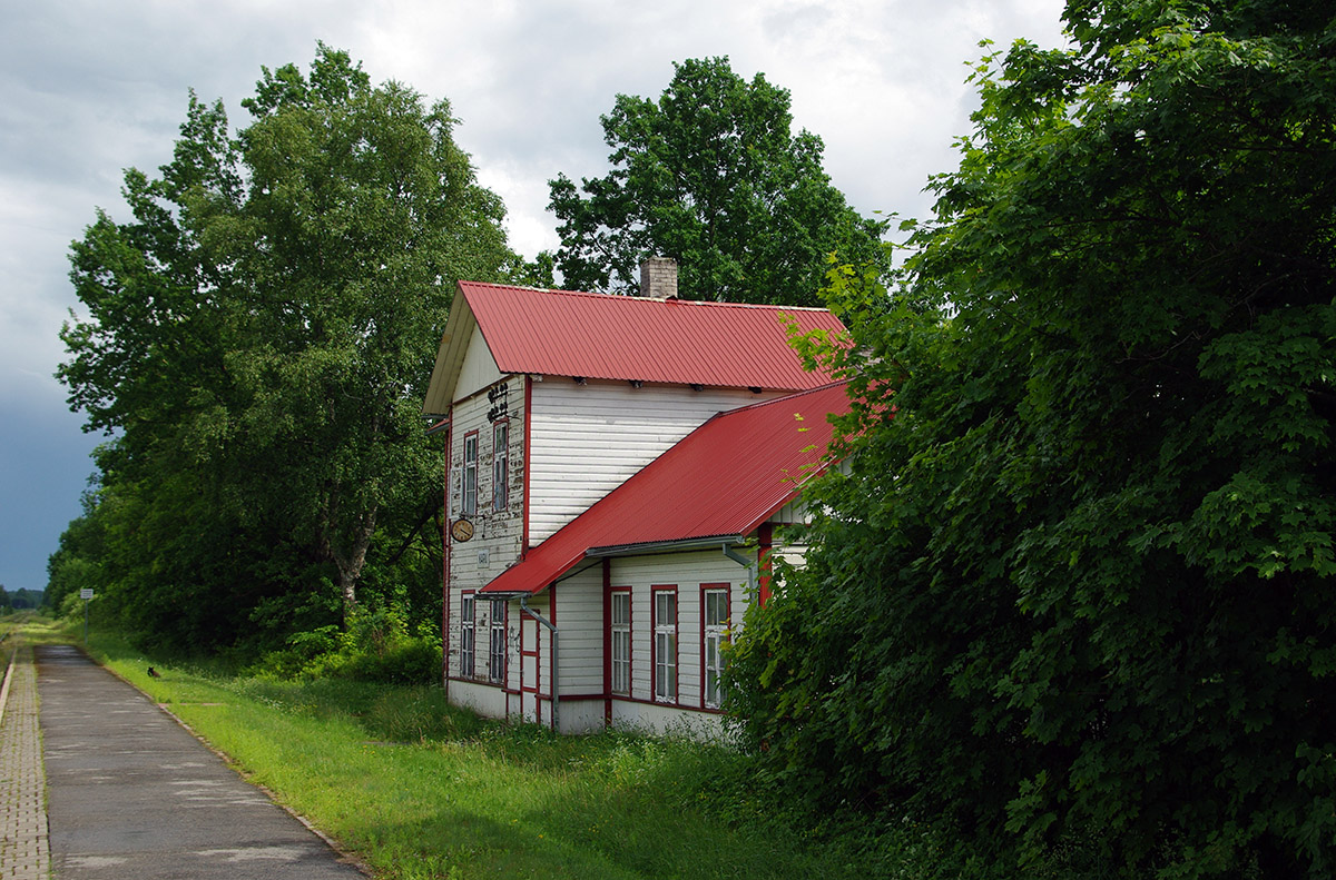 Кяру, Rahvamaja, 1 / Haridusseltsi