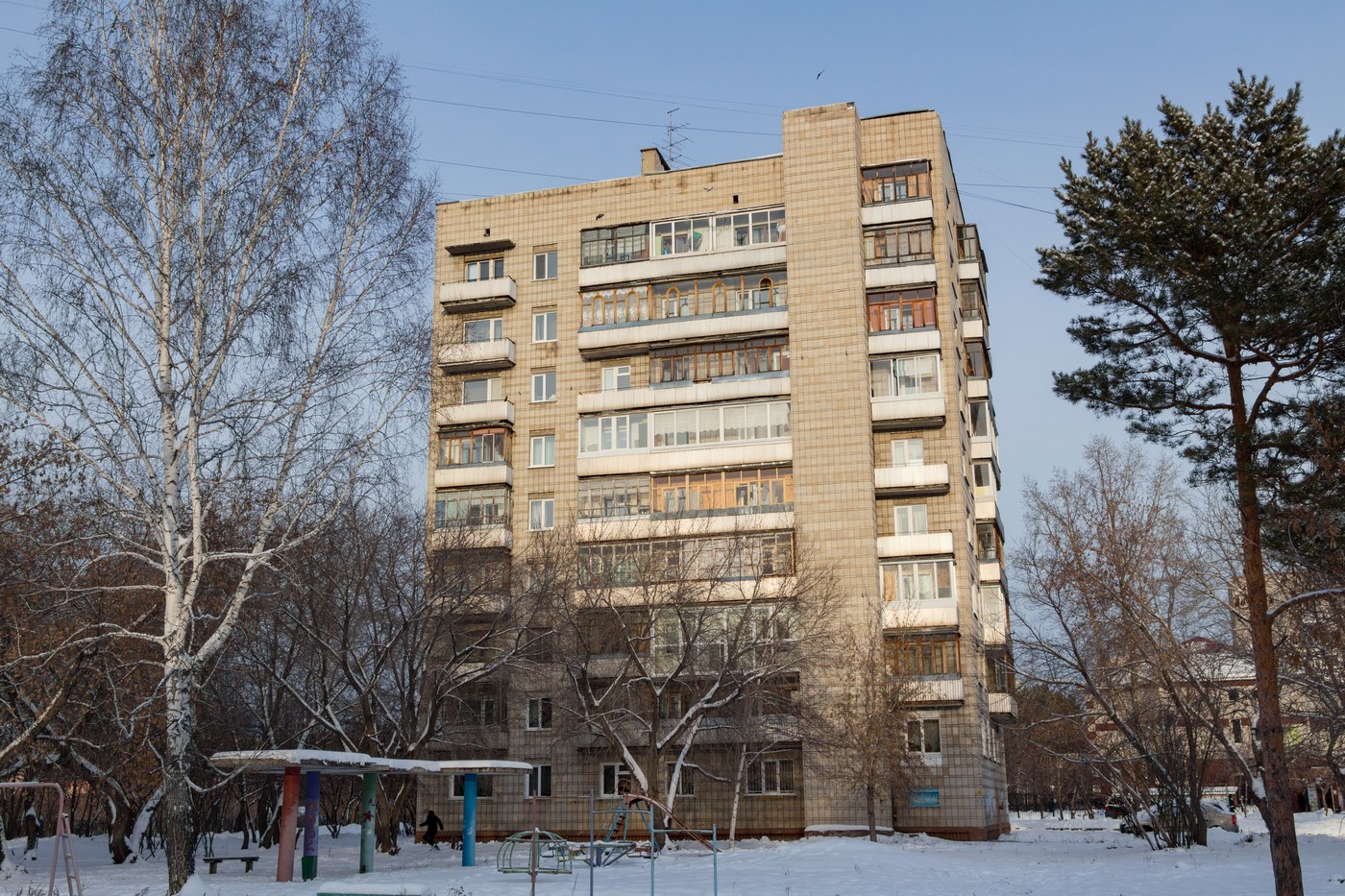Северск, Улица Курчатова, 30
