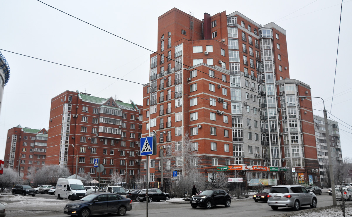 Omsk, Улица 5-й Армии, 2; Улица 5-й Армии, 4; Улица 5-й Армии, 6