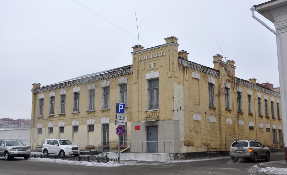 Омск, Улица Красных Зорь, 2